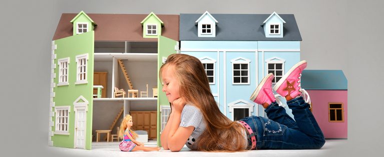 Case dell bambole in legno - Kalena.it